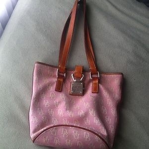 DOONEY & BOURKE Jacquard Signature Bucket …